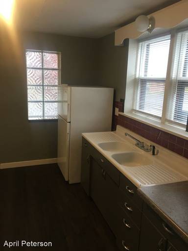 Main picture of 217 N 2nd Ave E