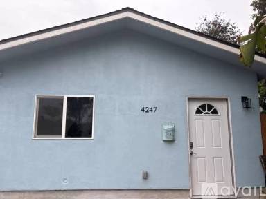 Main picture of 4247 Governor Dr
