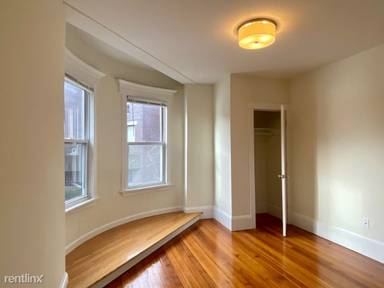 Main picture of 81 Harvard St