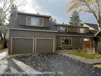 Main picture of 17 SW Roosevelt Ave