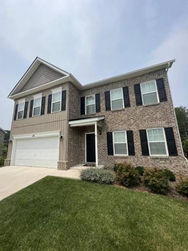 Main picture of 235 Traverse Dr