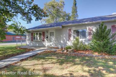 Main picture of 818 W Hill St