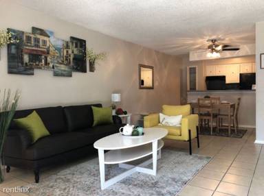 Main picture of Villas at Mueller