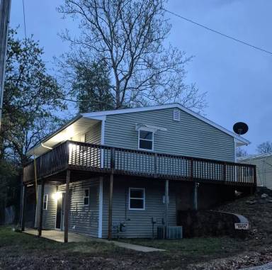 Main picture of 27886 Highway 5