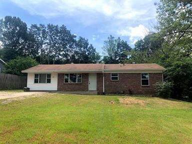 Main picture of 1925 S Custer Ln