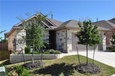 Main picture of 13911 Madrigal Ln