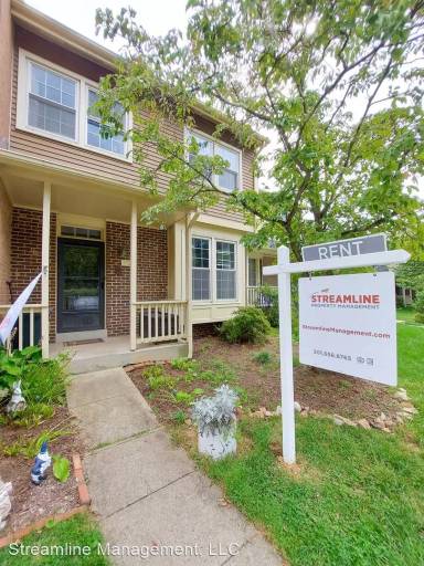 Main picture of 1927 Hickory Hill Ln