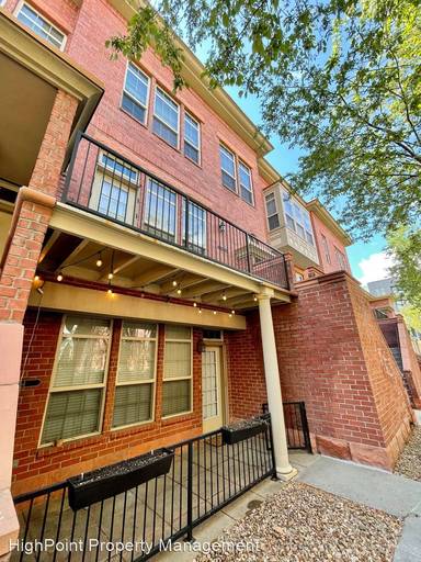 Main picture of 2560 17th St