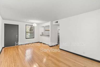 Main picture of 2120 Fairfax Ave