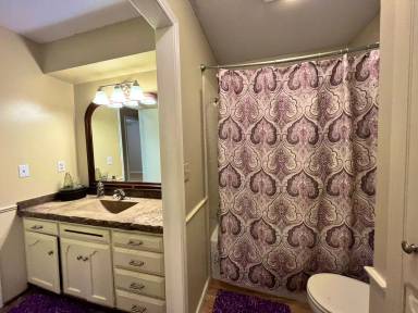 Main picture of 1112 SW 67th St