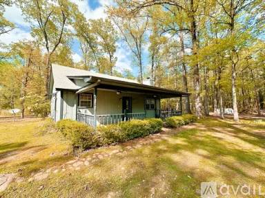 Main picture of 308 Clark Rd