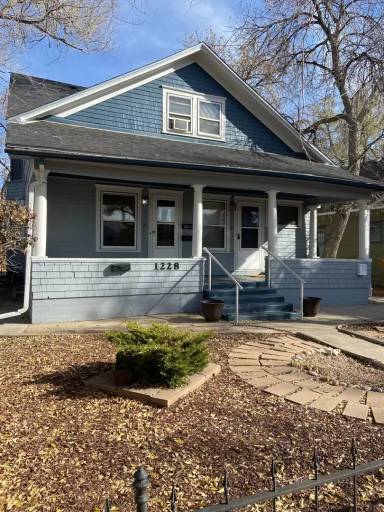 Main picture of 1228 W Colorado Ave