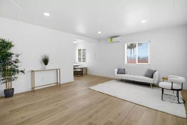 Main picture of 4845 Long Branch Ave