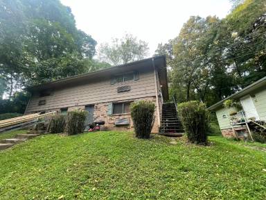 Main picture of 185 W Ridgewood Ave