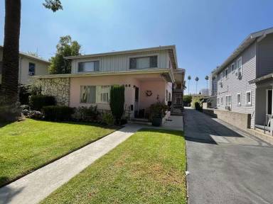 Main picture of Happy in Heart of Glendale