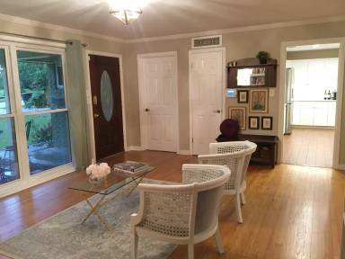 Main picture of 776 Thora Blvd