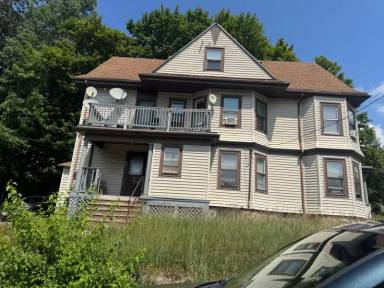 Main picture of 281 Spring St