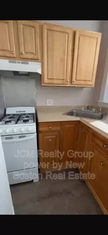 Main picture of 124 Central Ave