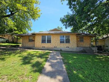 Main picture of 914 Harlandale Ave