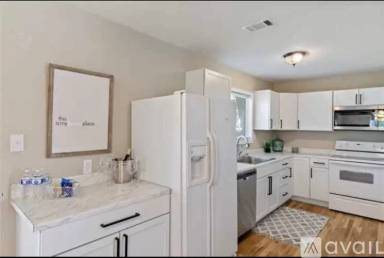 Main picture of 296 Whispering Oaks Trl