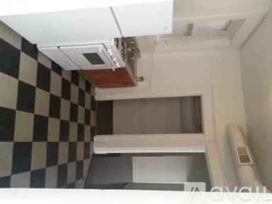 Main picture of 424 Kensington Ct