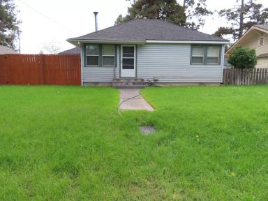 Main picture of 413 SE McKinley Ave