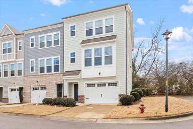 Main picture of 1409 Luxor Dr