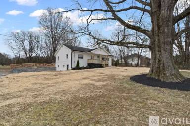 Main picture of 7600 Rustic Ln