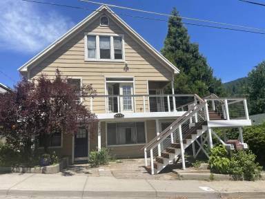 Main picture of 4125 Grover St
