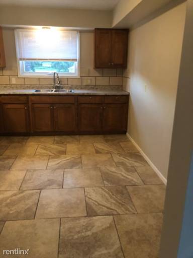 Main picture of 4403 N 62nd St
