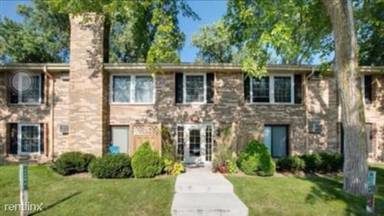 Main picture of 4436 Cedar Lake Rd S