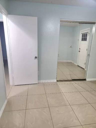 Main picture of 111 Hermosillo Dr