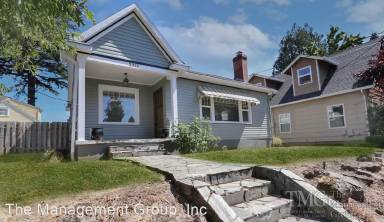 Main picture of 2313 Grant St