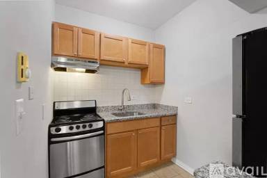 Main picture of 1456 W Fargo Ave