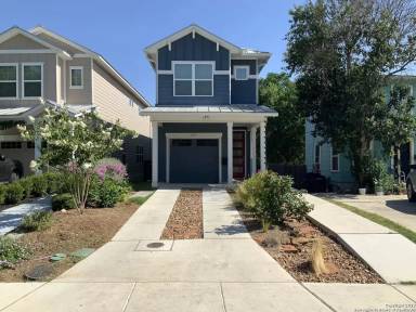 Main picture of 249 Claremont Ave