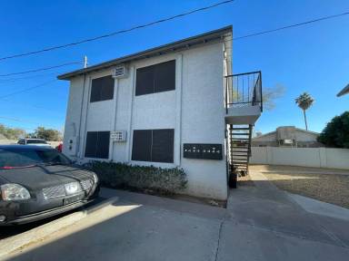 Main picture of 903 N 30th St
