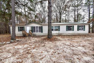 Main picture of 17 Maple Dr