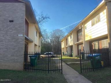 Main picture of 1913 15th Ave