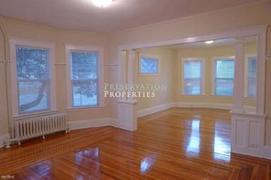 Main picture of 40 Eddy St