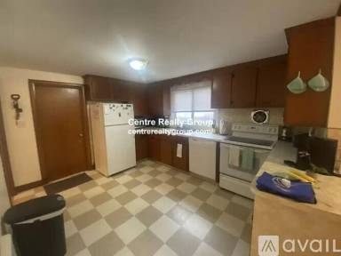 Main picture of 640 Lagrange St