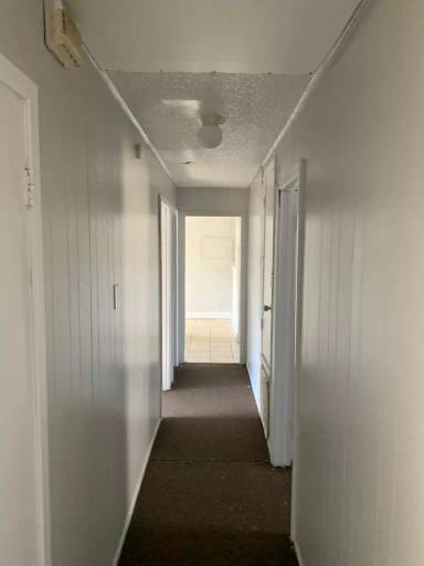 Main picture of 14 Charmingdale Dr