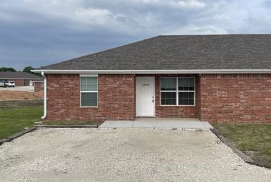 Main picture of 13759-13807 County Road 1554 Loop Apartments