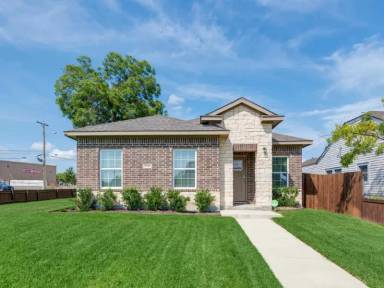 Main picture of 2523 Crest Ave