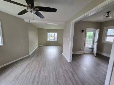 Main picture of 422 27th St