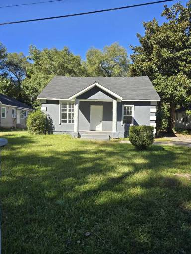 Main picture of 402 Boulevard St