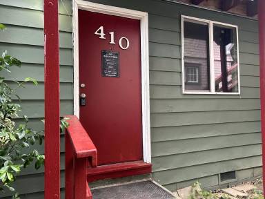 Main picture of 410 Hanna Ave