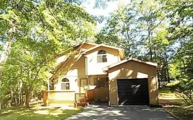 Main picture of 212 Thistlebrook Ct