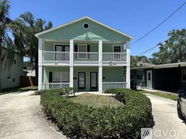 Main picture of 2809 E Washington St