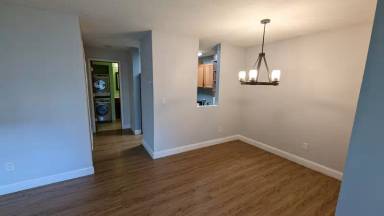 Main picture of 7124 72nd Ln N