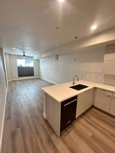 Main picture of 3543 W 63rd Pl